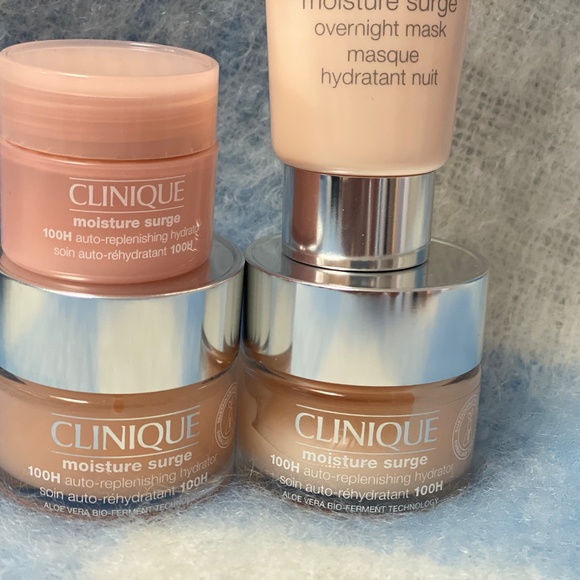 2x Clinique Moisture Surge + Travel size, Moisture Surge Overnight Mask + Bag - Picture 2 of 8